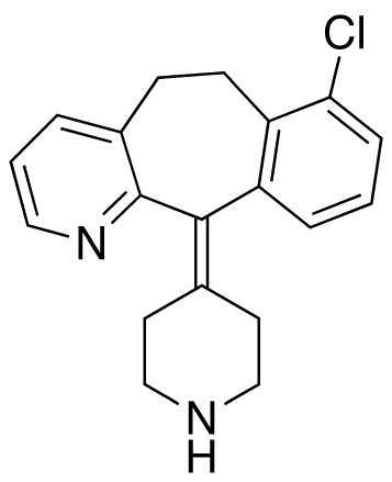 8-Dechloro-7-chloro Desloratadine